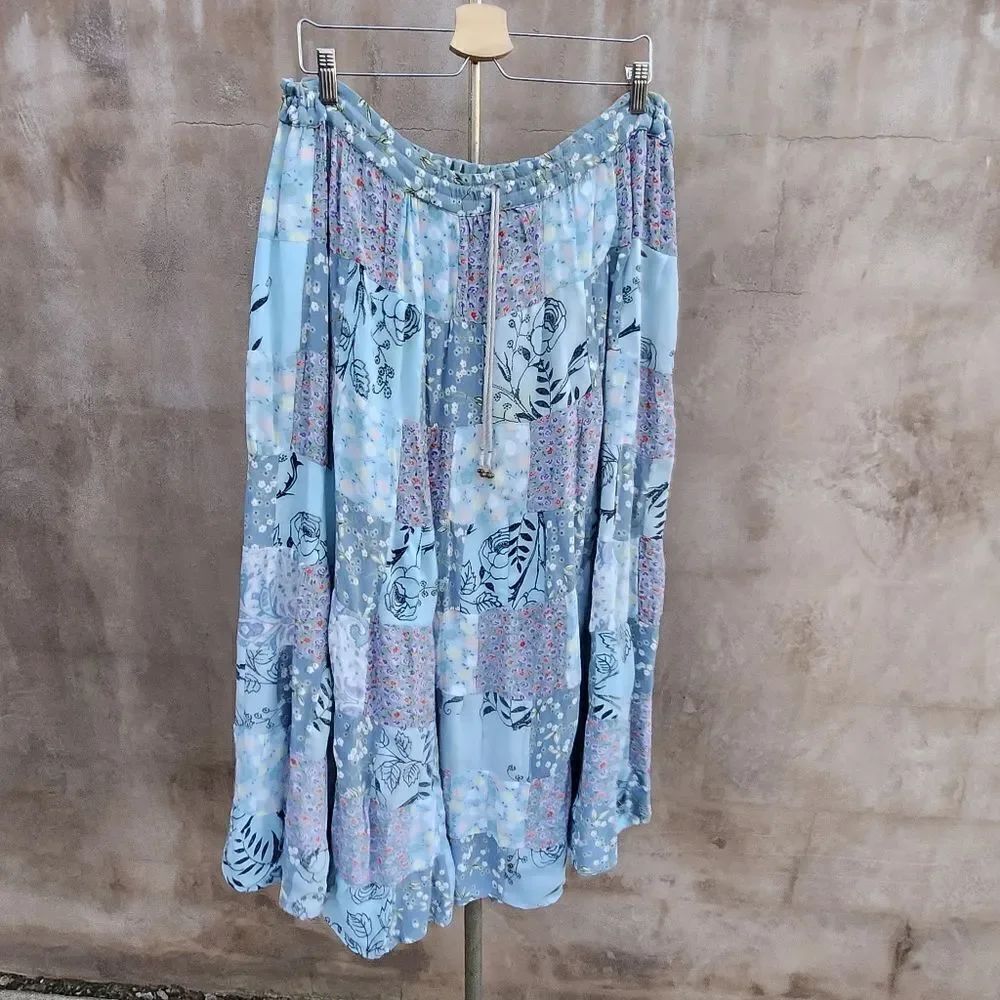 Vintage patchwork floral maxi skirt